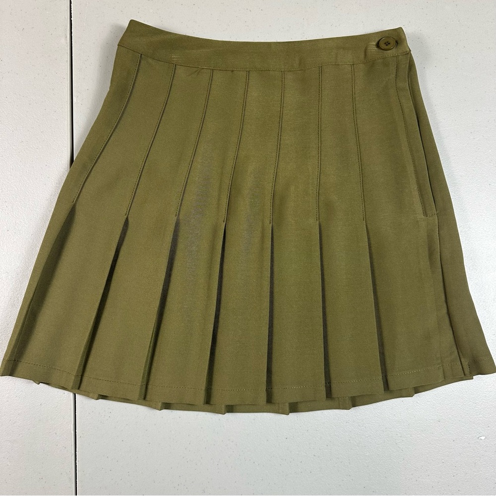Urban Outfitters Green Skater Mini Skirt size xs nwt